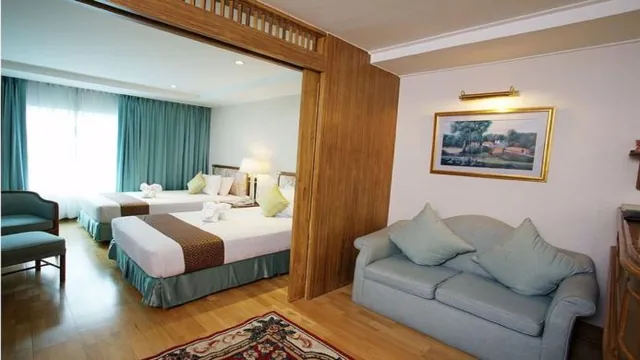 Windsor Suites Hotel Bangkok photo 3