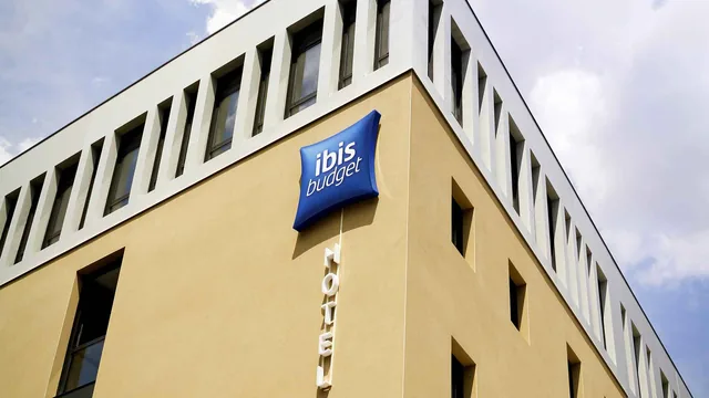 Ibis budget Poitiers Centre Gare photo 10