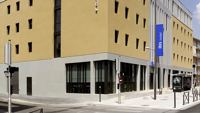 Ibis budget Poitiers Centre Gare photo 11