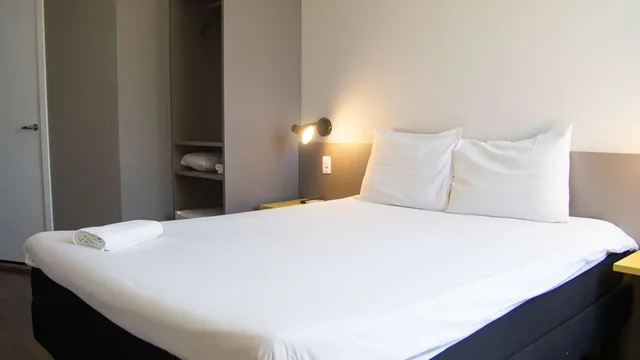 Travelodge by Wyndham Indianapolis Speedway photo 5