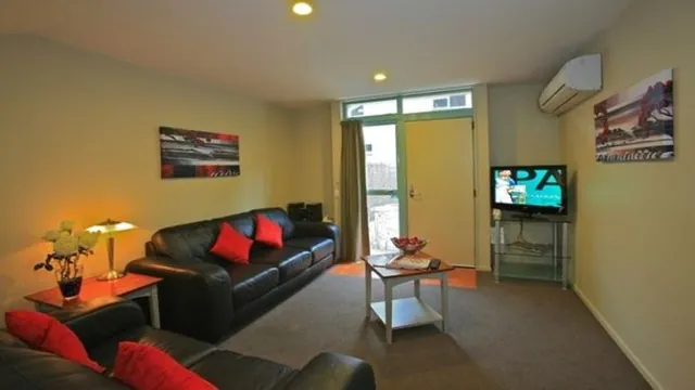 Travelodge by Wyndham Kenora photo 1
