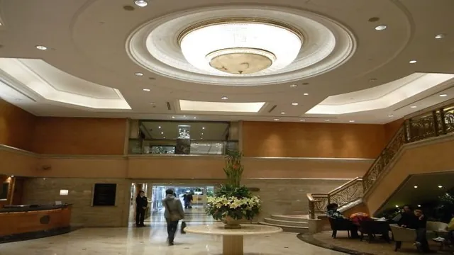 Trailways Hotel Nelson photo 2