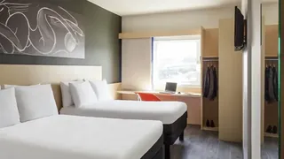 Ibis Queretaro
