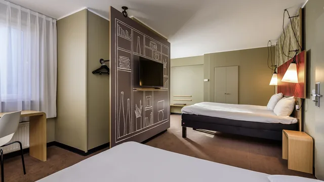 Travelodge by Wyndham Muskegon photo 5