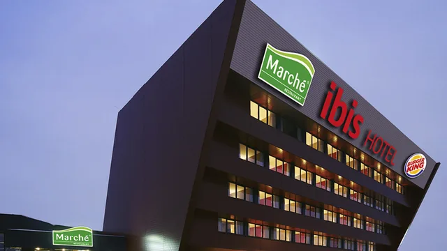 Ibis Vienna Airport photo 7