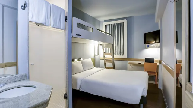Ibis budget Copacabana RJ photo 2