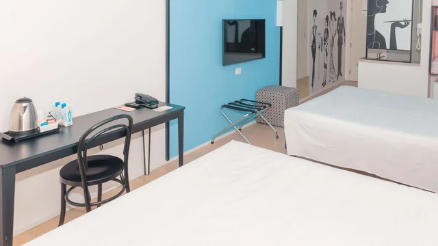 Travelodge by Wyndham Fort Myers North photo 4