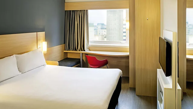 Travelodge by Wyndham Palm Springs photo 5