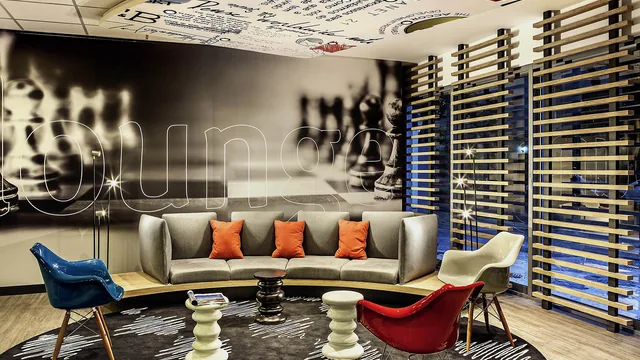 Travelodge by Wyndham Palm Springs photo 7