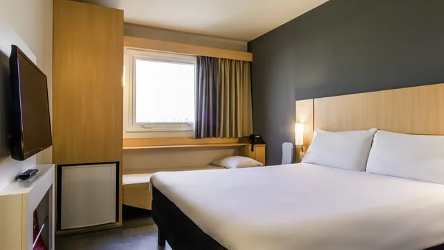 Ibis Marilia photo 3