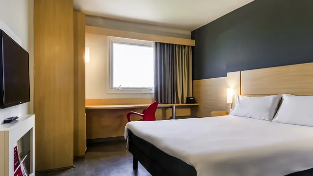 Ibis Marilia photo 7
