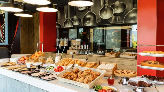 Ibis Milano Fiera photo 9