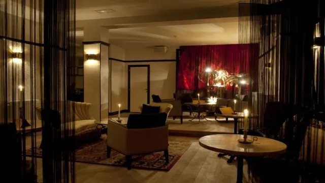 HC Brussels Hotel photo 2