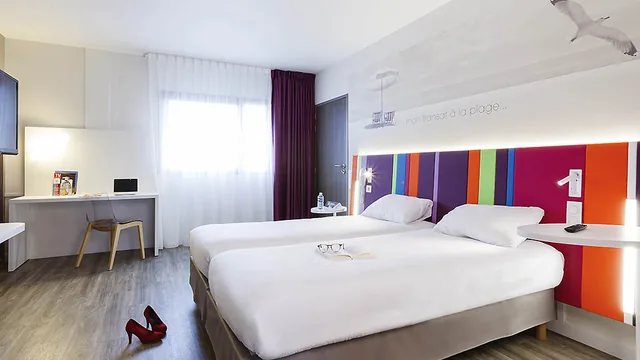 Travelodge by Wyndham Romulus Detroit Airport photo 4