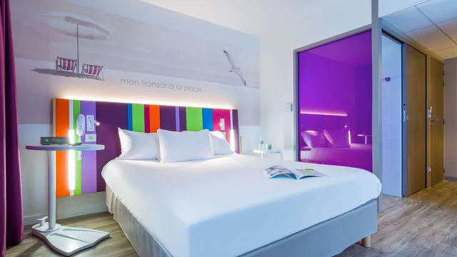 Travelodge by Wyndham Romulus Detroit Airport photo 7