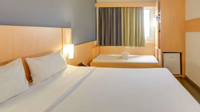 Travelodge by Wyndham Salmon Arm photo 4