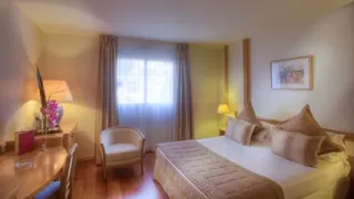 Grand Mercure Croisette Beach Hotel Cannes
