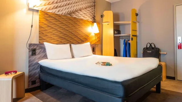 Ibis Genève Centre Lac photo 3