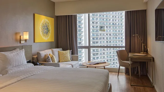 Novotel Suites Manila at Acqua photo 7