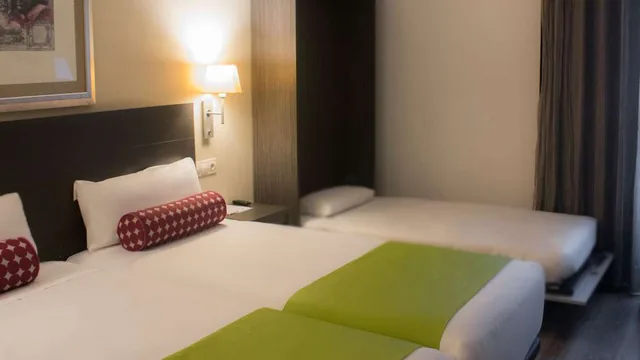 Mercure Madrid Centro photo 9