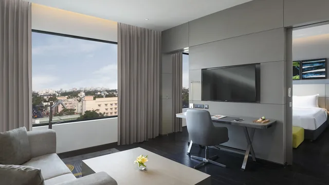 Novotel Chennai Chamiers Road photo 9