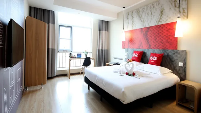 Holiday Inn Killarney photo 1