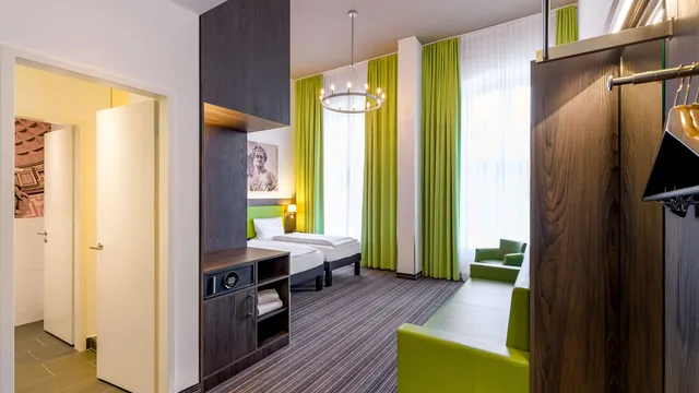 Vienna House by Wyndham Andel's Lodz photo 1