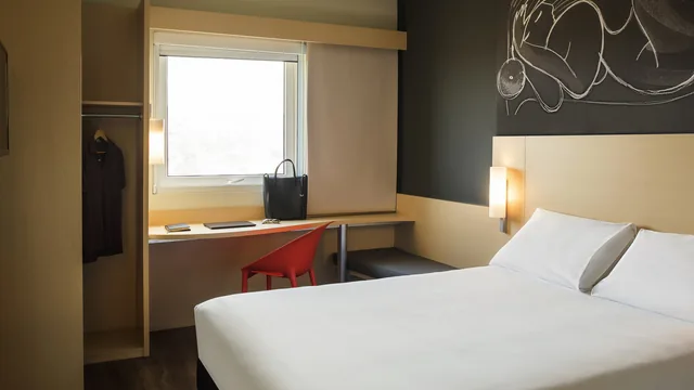 Ibis Irapuato photo 1