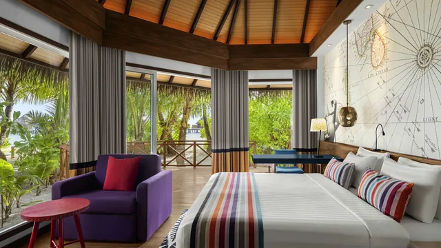 Mercure Maldives Kooddoo Resort photo 6