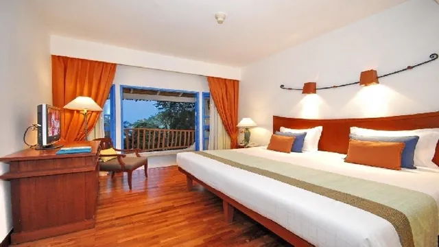 The Imperial Boat House Beach Resort Samui photo 3