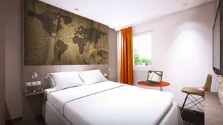 Ibis Styles Hy?res Rooftop & Spa