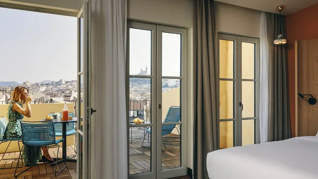 Hotel Mercure Marseille Canebi?re photo 1