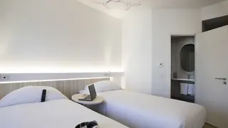 Ibis Abdelmoumen Casa