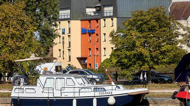 Ibis Budget Auxerre Centre photo 6