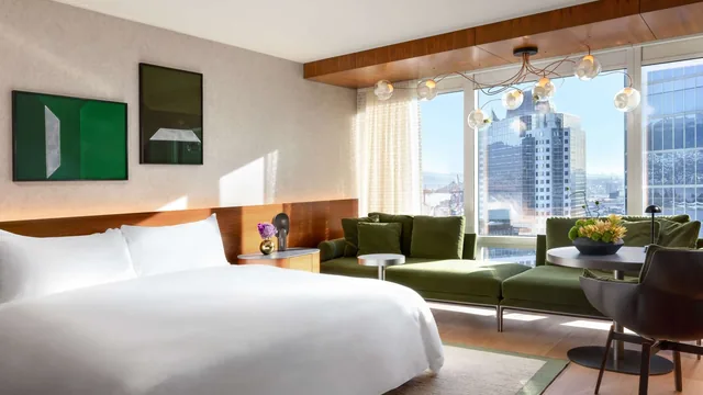 Fairmont Pacific Rim photo 9