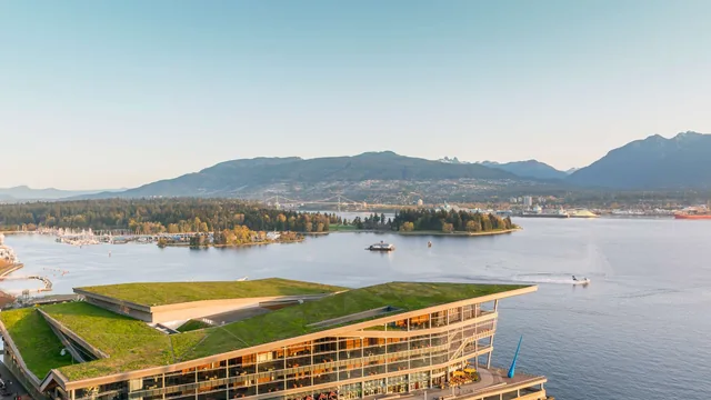 Fairmont Waterfront photo 7