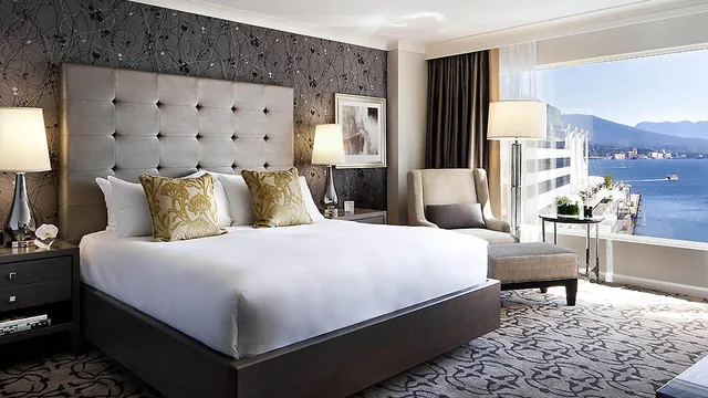 Fairmont Waterfront photo 12