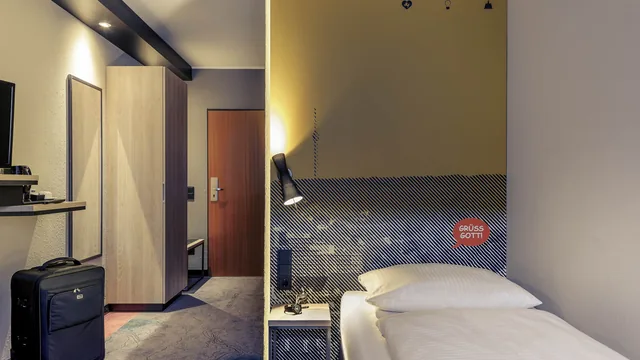 Mercure Hotel Stuttgart Zuffenhausen photo 2