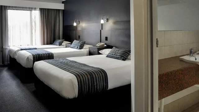 Ibis Styles Adelaide Manor photo 1