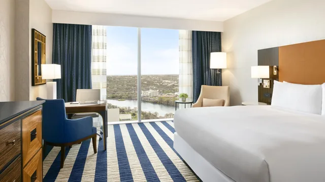 Fairmont Austin photo 1