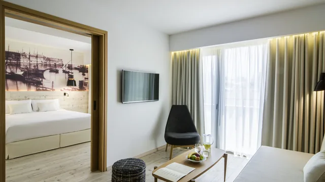 Ibis Styles Heraklion Central photo 10