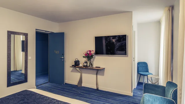 Hotel Mercure Paris Suresnes Longchamp photo 2