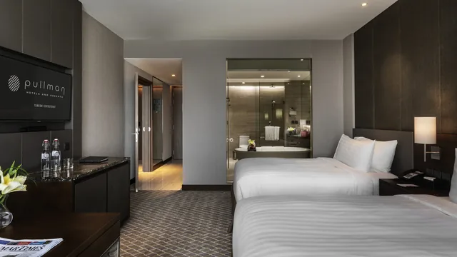 Pullman Yangon Centrepoint photo 1
