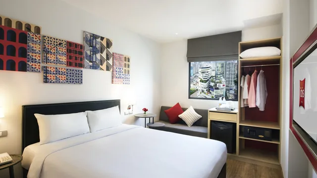 Ibis Bangkok Sukhumvit 24 photo 1