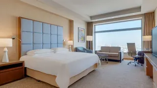 Swissôtel Al Ghurair