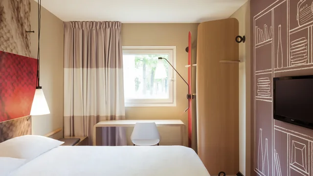 Ibis Clichy Centre Mairie photo 6