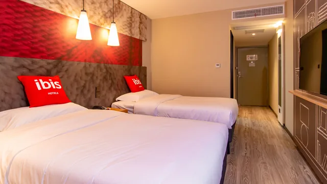 Ibis Wuxi Taihu Square Hotel photo 3