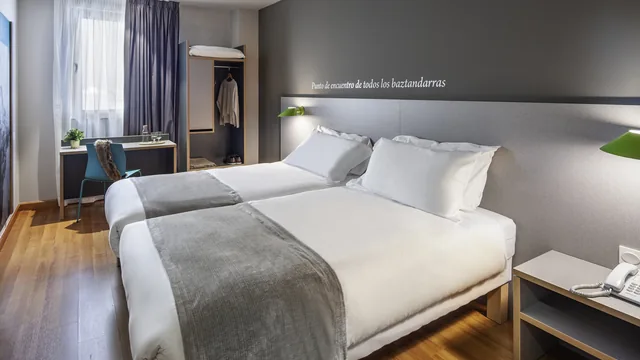 Ibis Styles Pamplona Noain photo 8