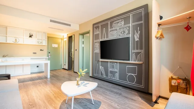Ibis Dalian Yida Spring Field Hotel photo 6