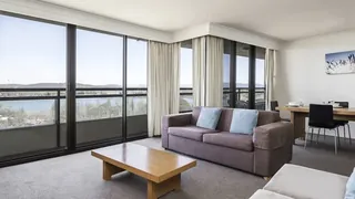 BreakFree Capital Tower Canberra